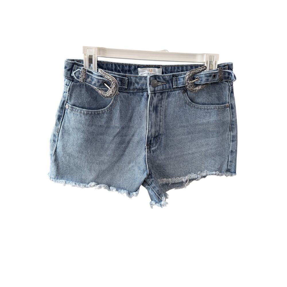 Austin Landing Western Buckle Shorts Sz 7/28